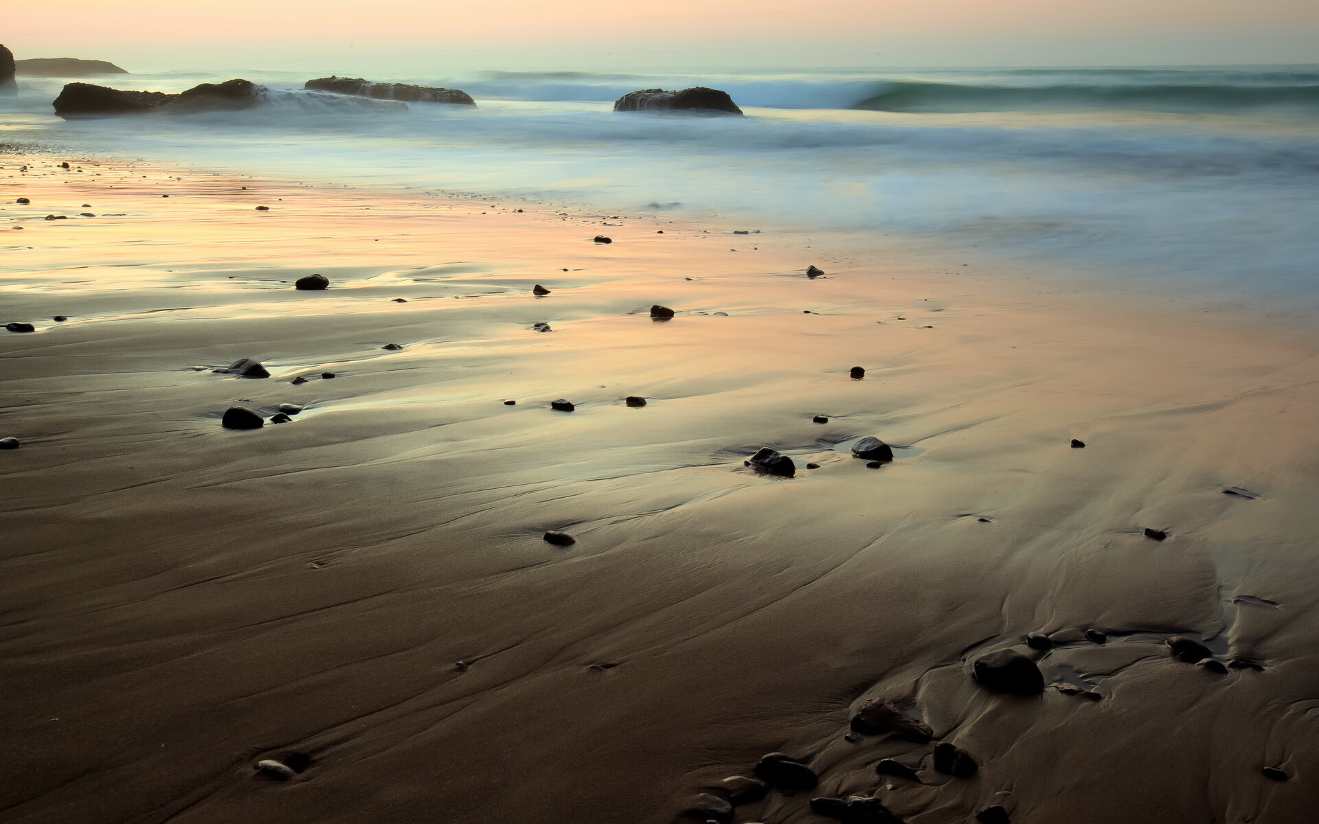 开云官方网页登录-环境适应：车手如何应对高海拔与湿滑赛道